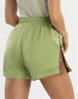 Shorts Dália Pistache Acetinado — foto 2