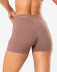 Shorts Peônia Castanho — foto 2