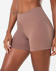 Shorts Hibisco Castanho — foto 4