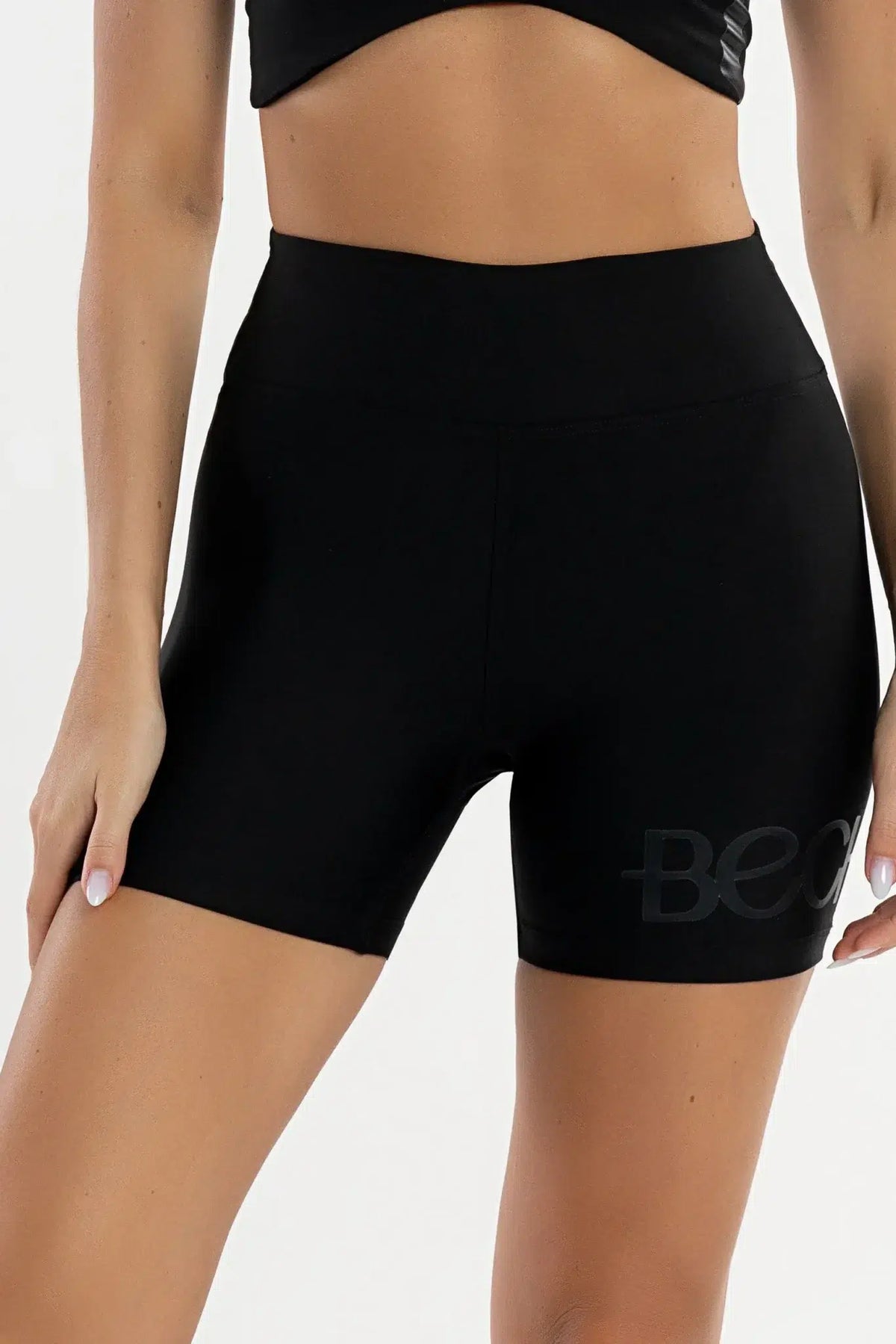 Shorts Perpétua Preto — foto 1