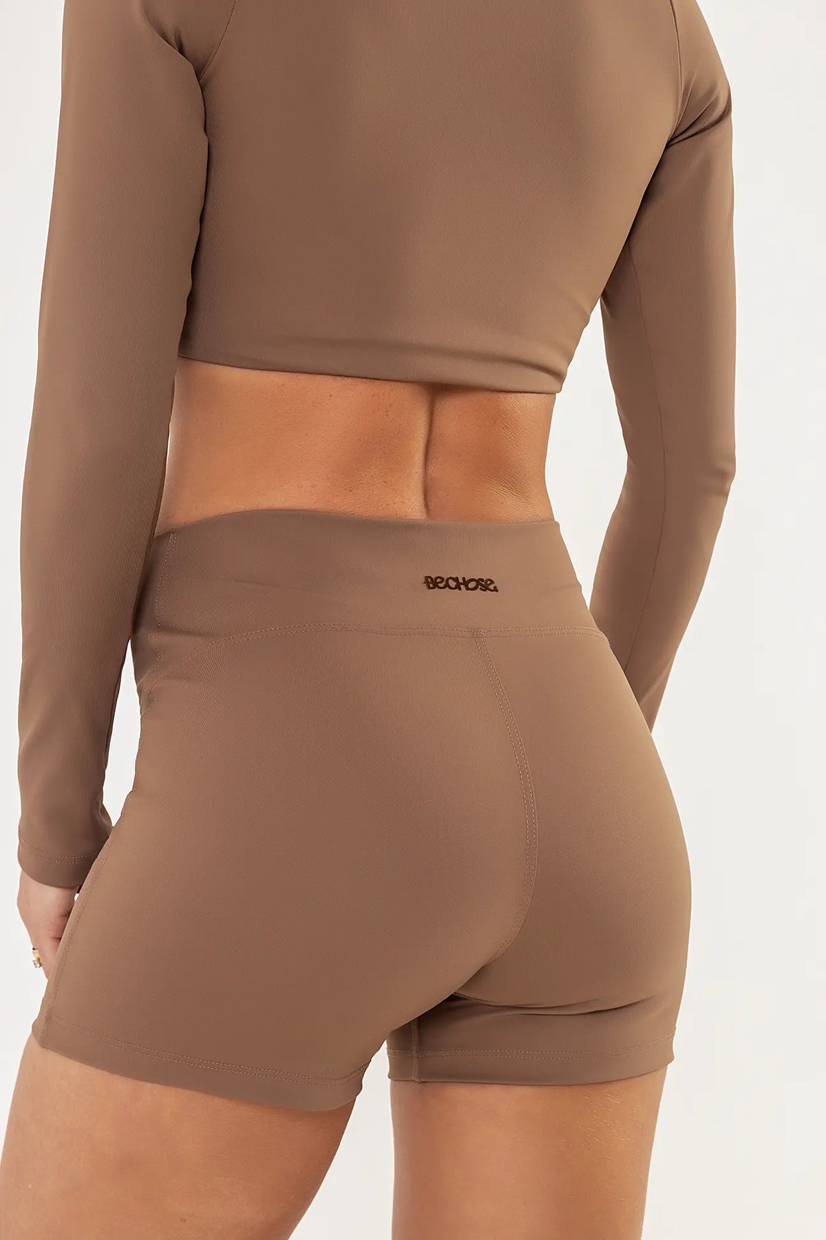 Shorts Jasmim Castanho — foto 5