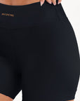 Shorts Perpétua Preto Canelado — foto 3