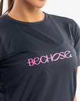 Camiseta Feminina Bchose Preto com Rosa — foto 3