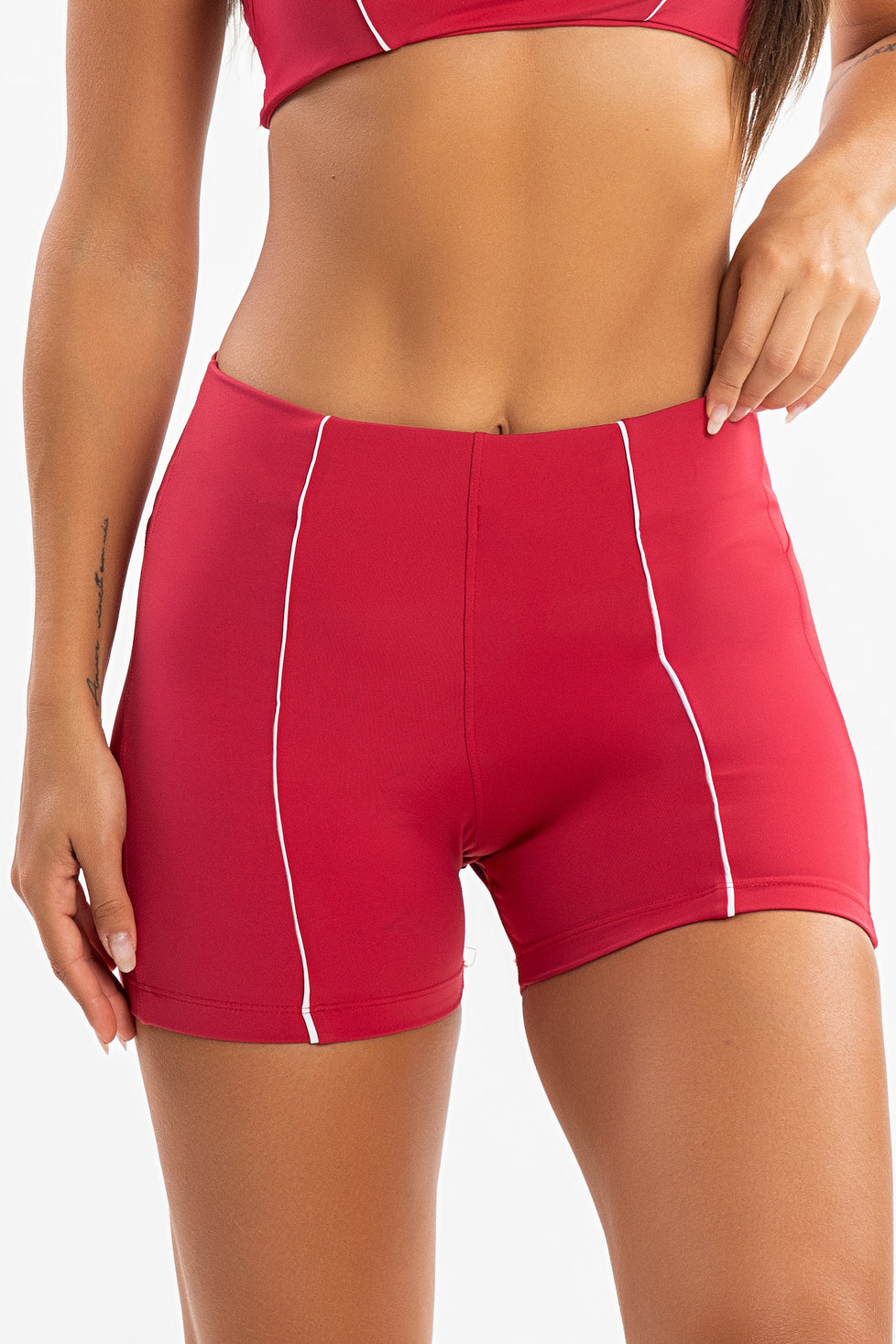 Shorts Jasmim Vermelho Lichia / Branco — foto 1