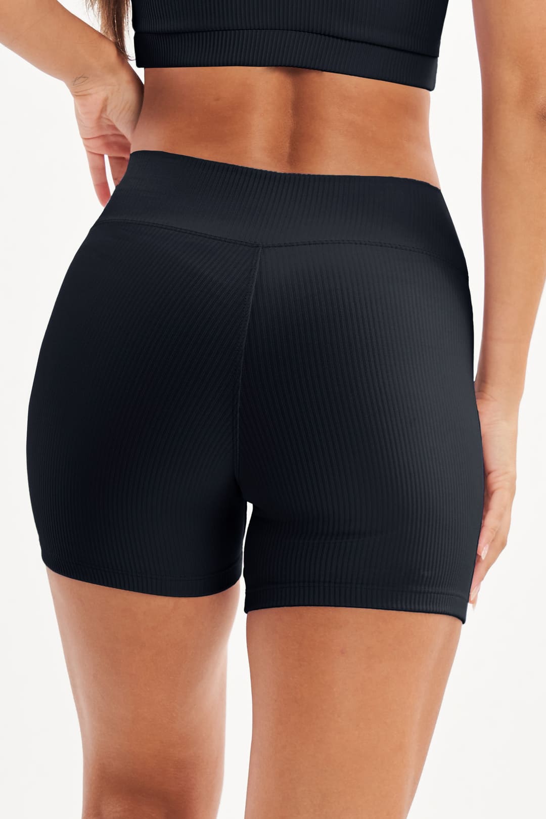 Shorts Perpétua Preto Canelado — foto 2