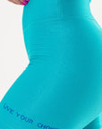 Shorts Perpétua Azul Piscina Glow — foto 3