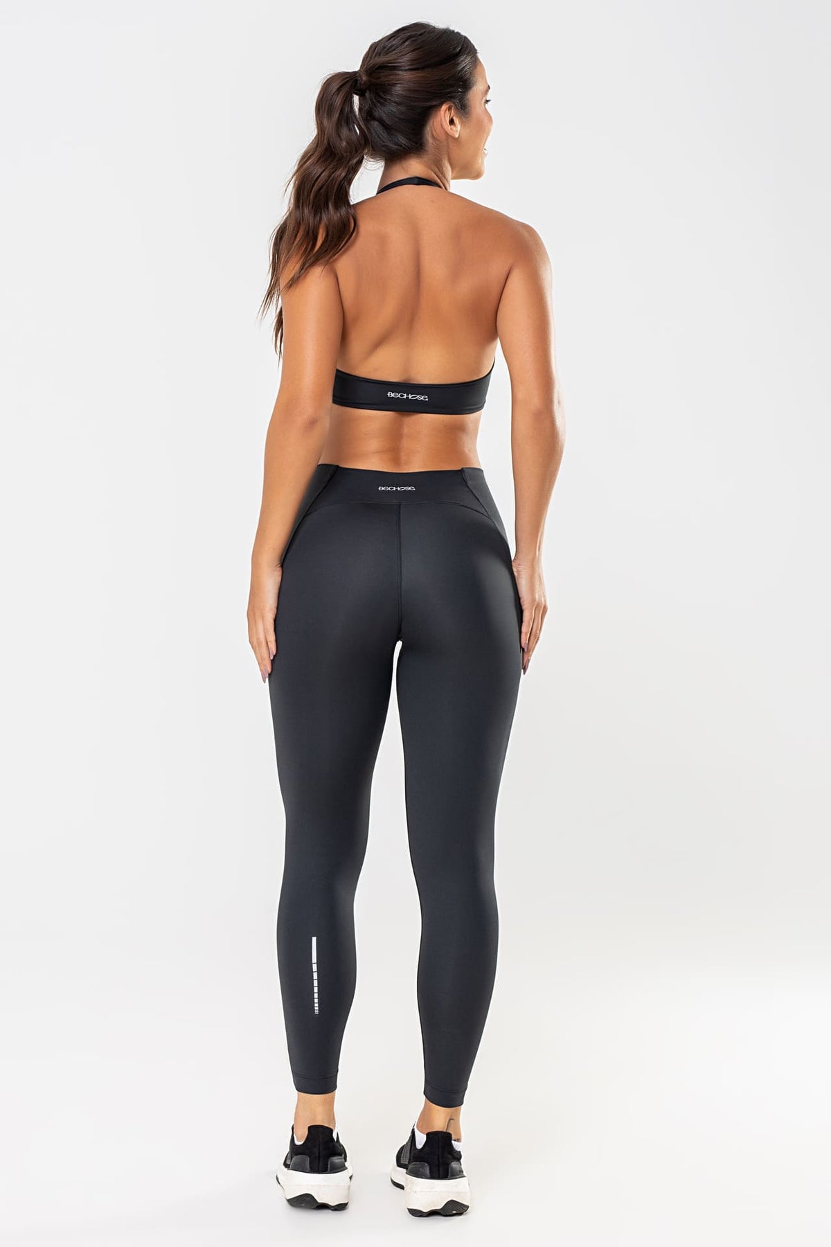 Top Lirio Preto Fly — foto 5