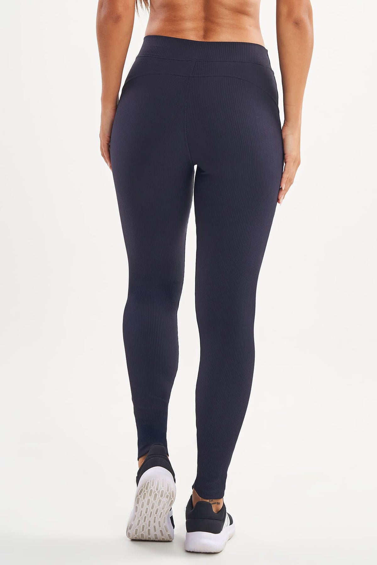 Legging Peônia Preto Canelado — foto 2