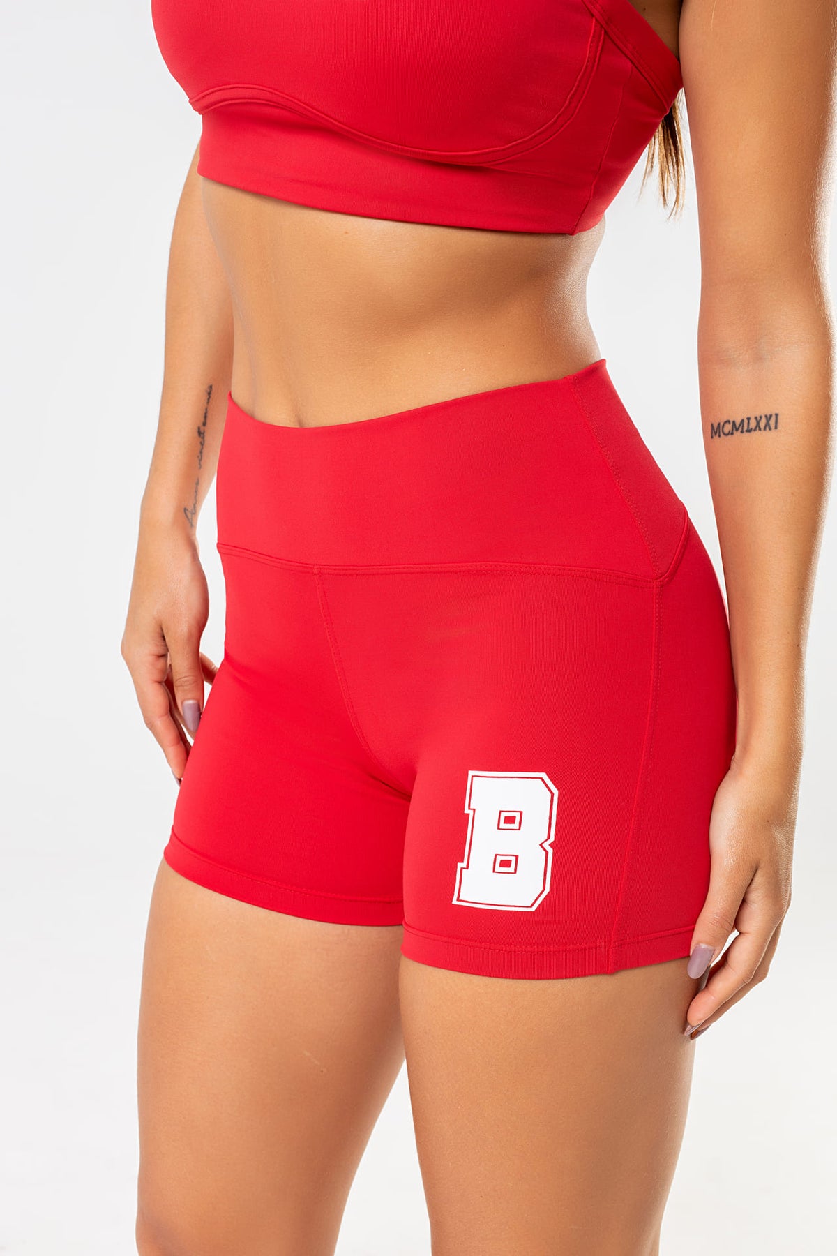 Shorts Lótus Vermelho College — foto 2
