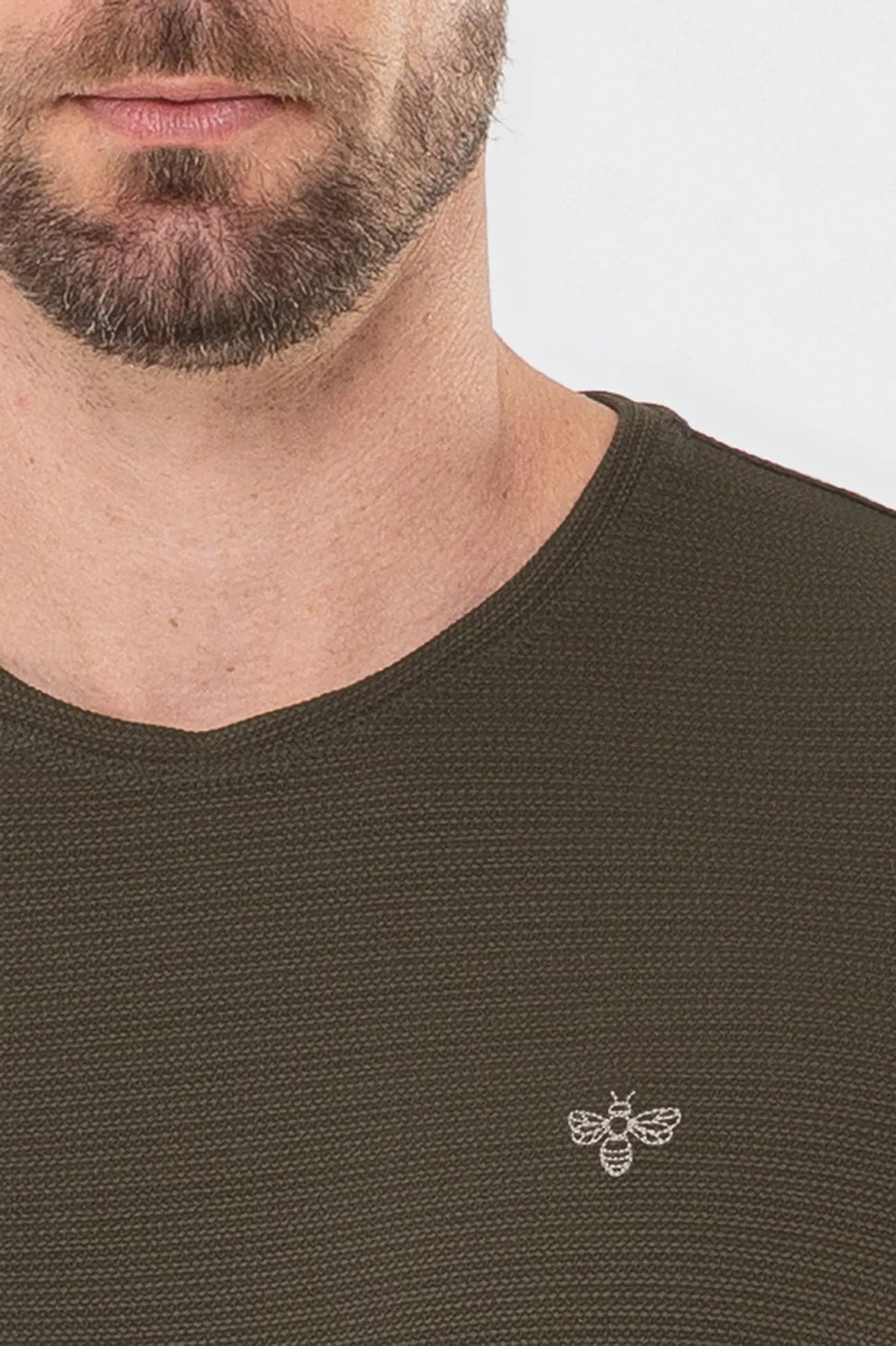Camiseta Casual Tech Verde Militar — foto 2