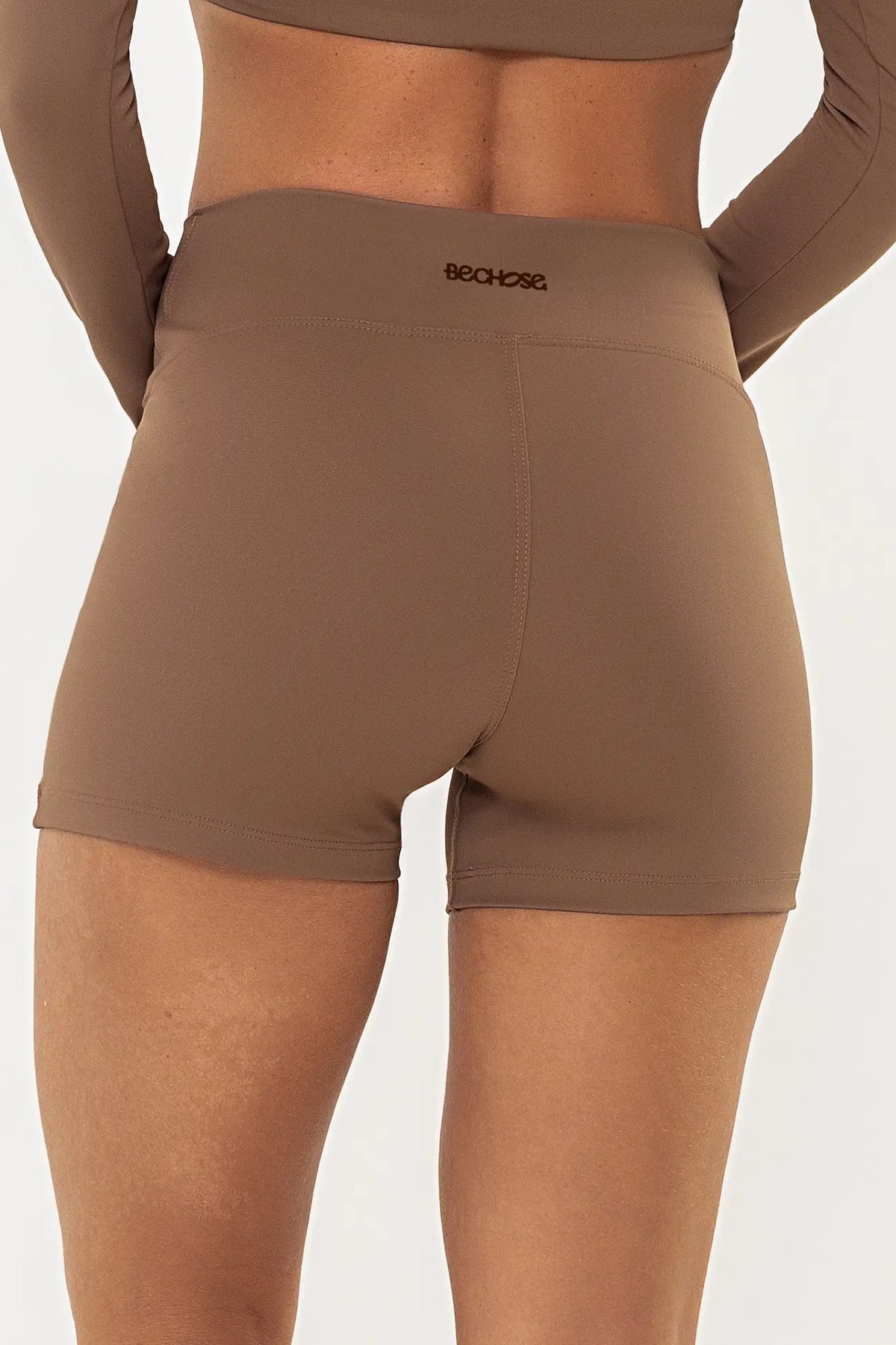 Shorts Jasmim Castanho — foto 2