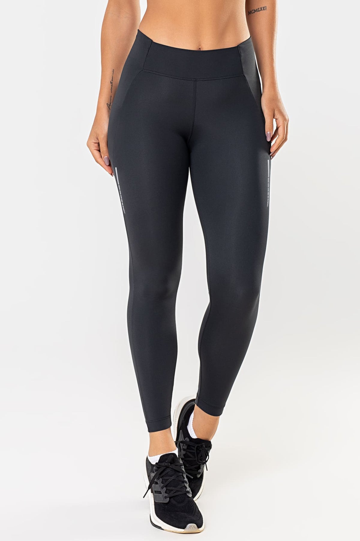 Legging Hibisco Preto Fly — foto 1