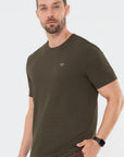 Camiseta Casual Tech Verde Militar — foto 4