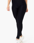 Legging Lótus Preto Glow — foto 1