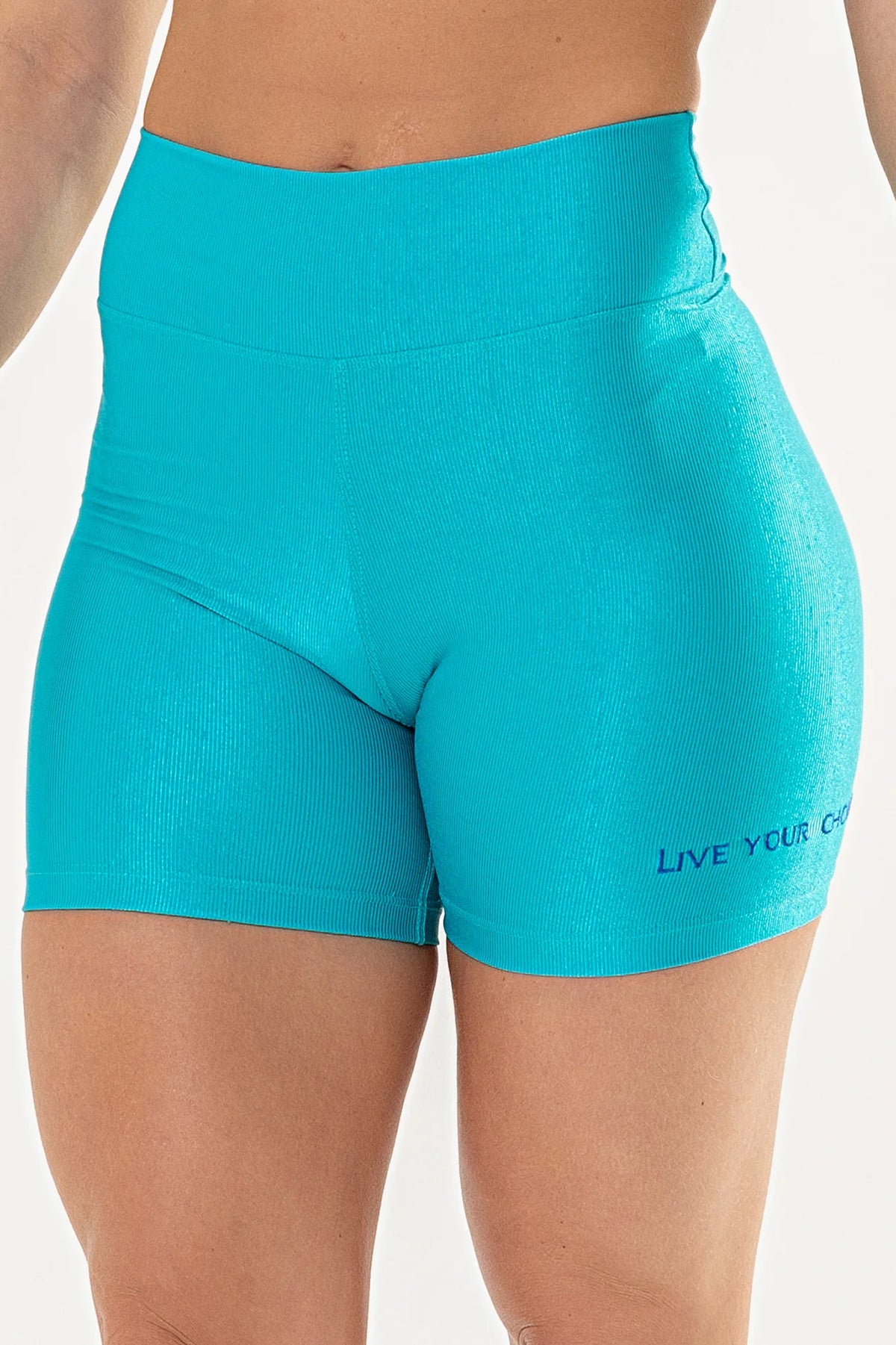 Shorts Perpétua Azul Piscina Glow — foto 1