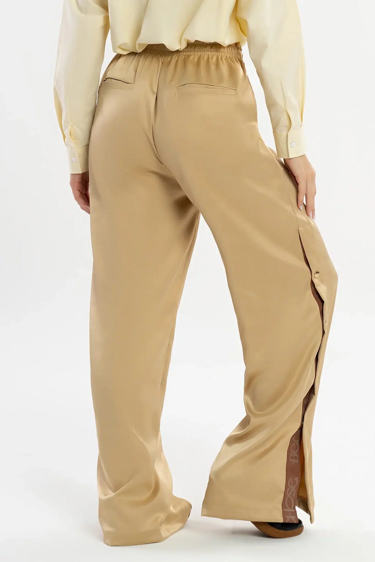 Calça Dália Marfim Acetinado — foto 2