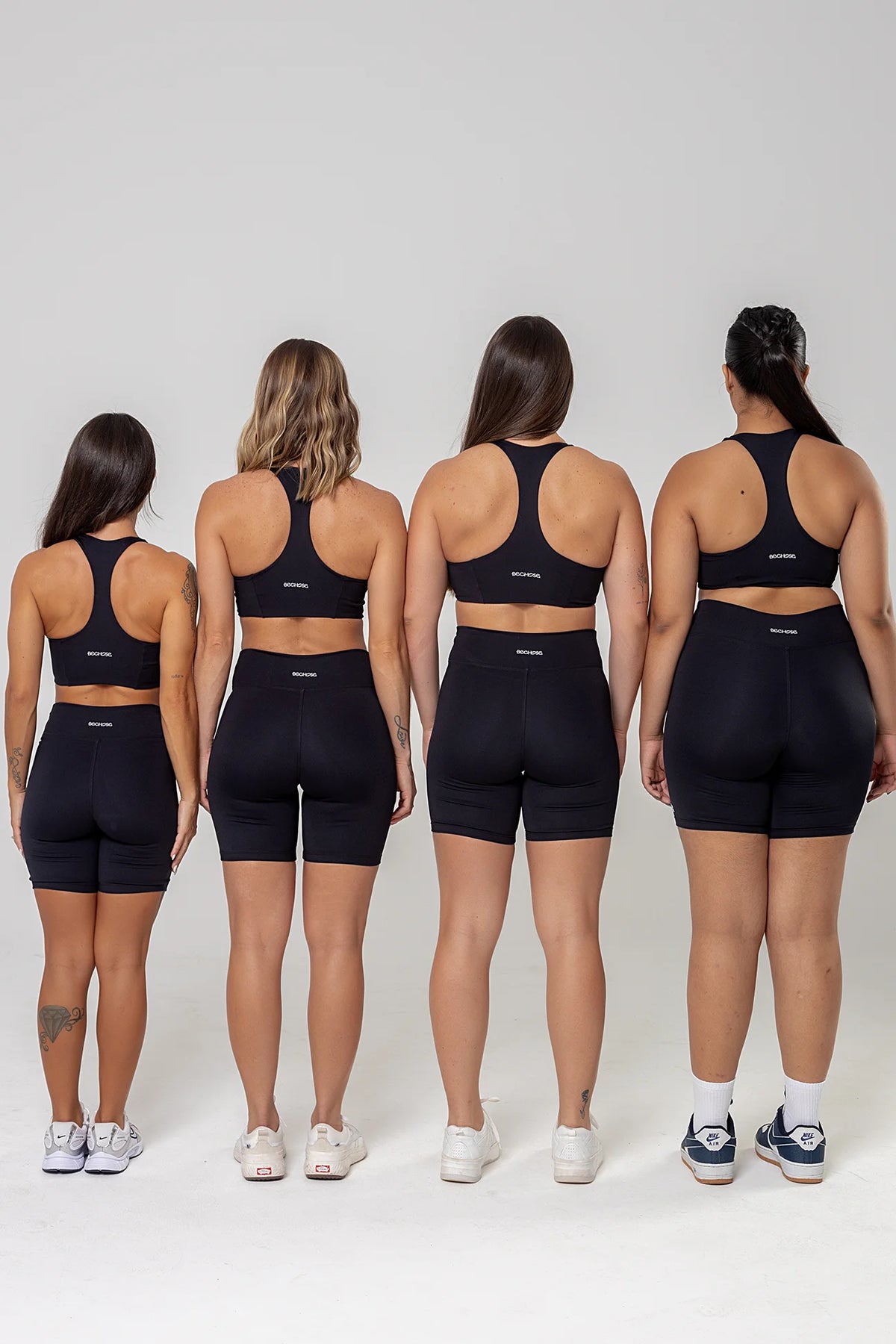 Shorts Perpétua 6" Preto Absoluto — foto 13