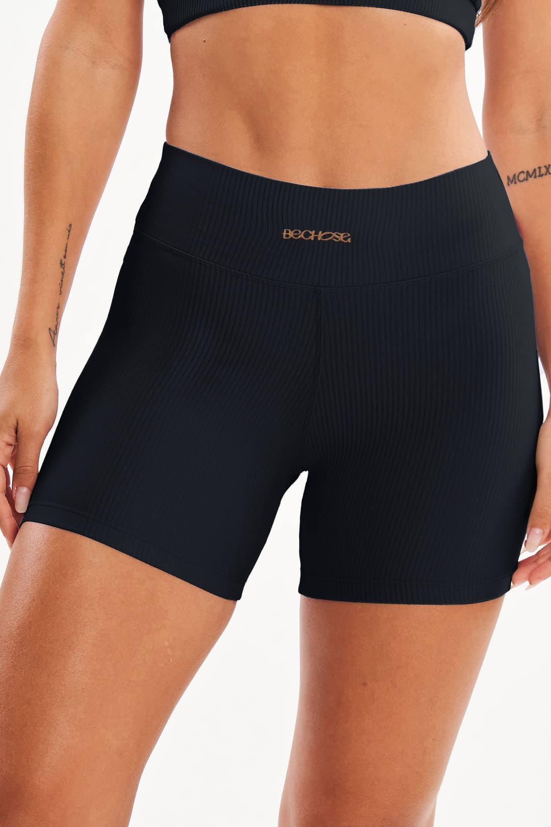 Shorts Perpétua Preto Canelado — foto 1