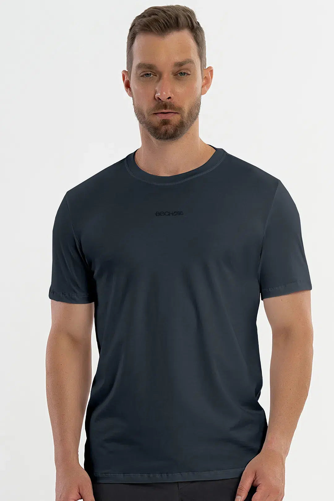 Camiseta Pima Carvalho Chumbo — foto 1