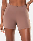 Shorts Hibisco Castanho — foto 1