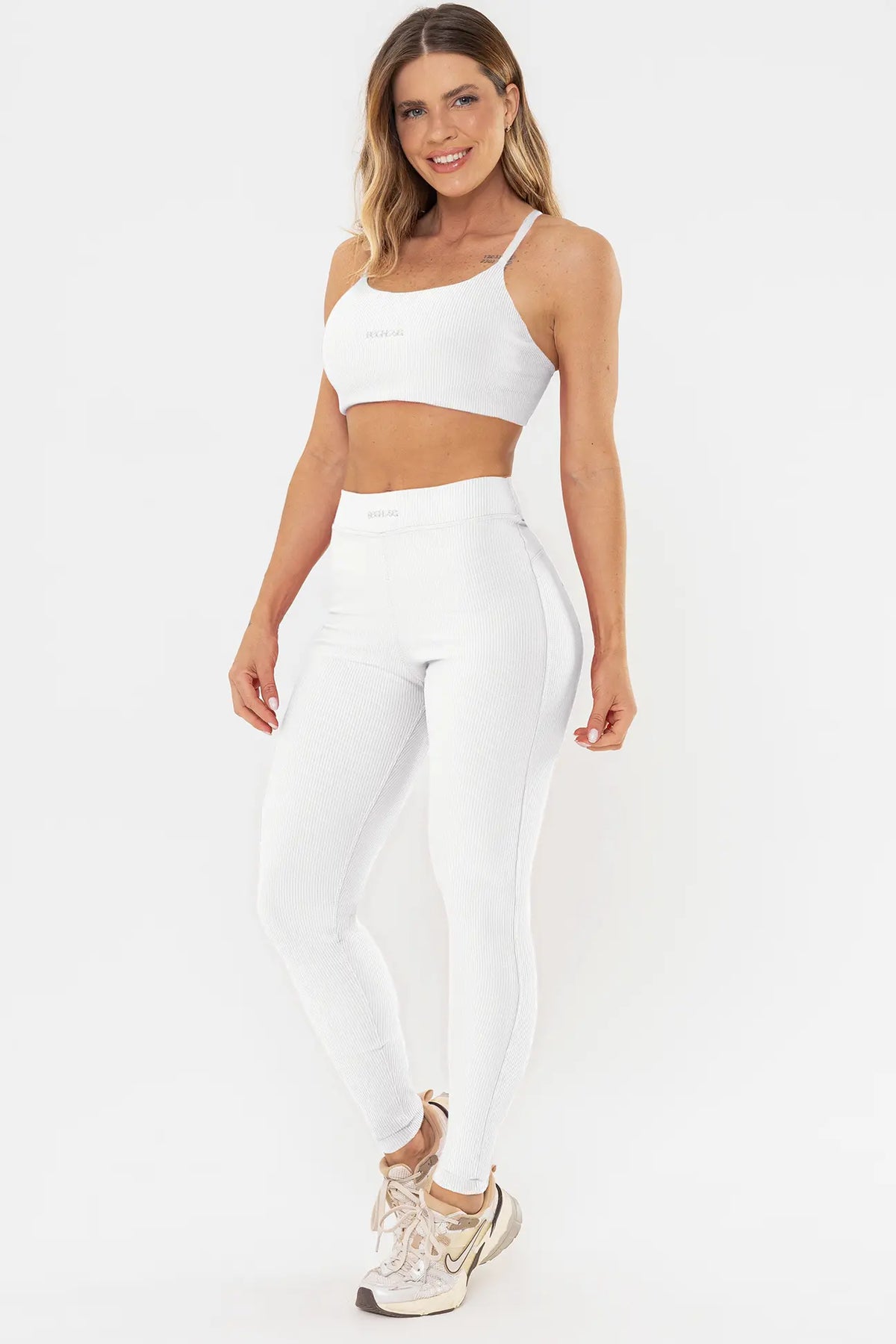 Top Flor Branco Canelado — foto 4