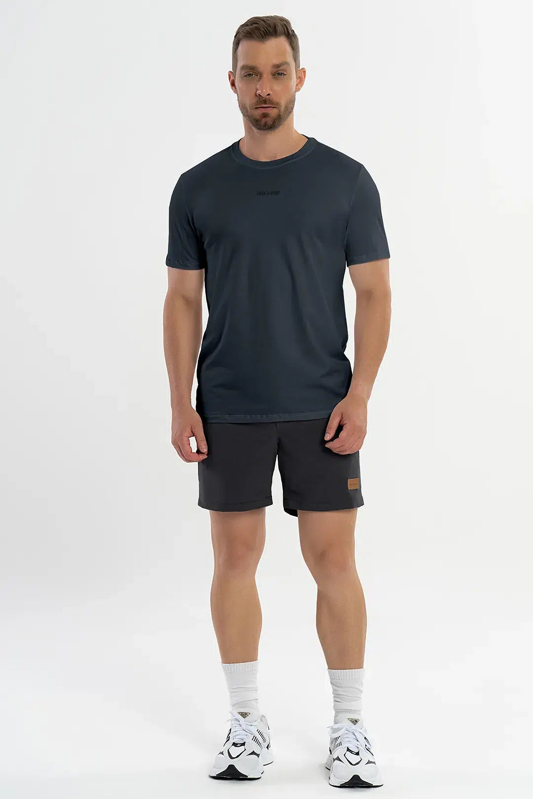 Camiseta Pima Carvalho Chumbo — foto 6