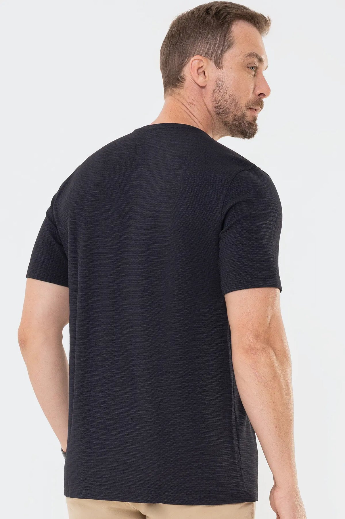 Camiseta Casual Tech Preto — foto 4