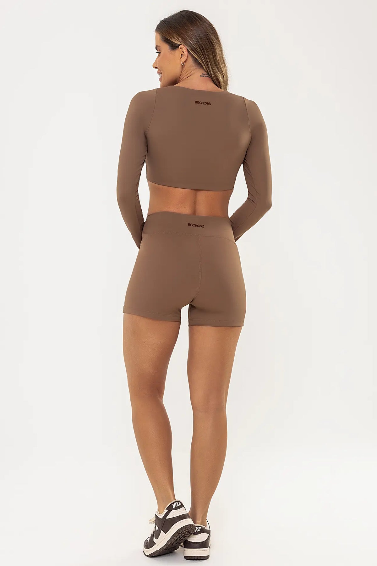 Shorts Jasmim Castanho — foto 7