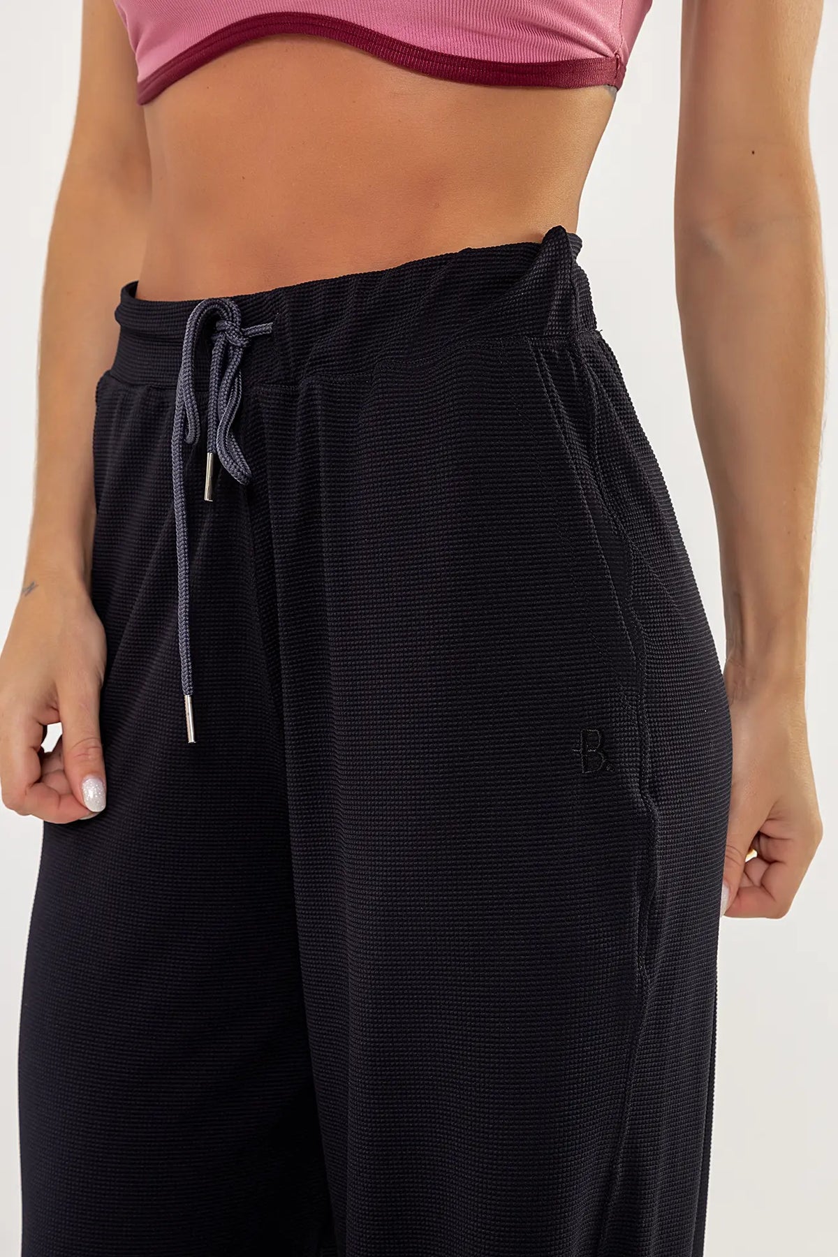 Calça Violeta Preto — foto 3