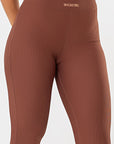 Legging Peonia Marrom Pantone Canelado — foto 3