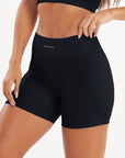 Shorts Perpétua Preto Canelado — foto 4