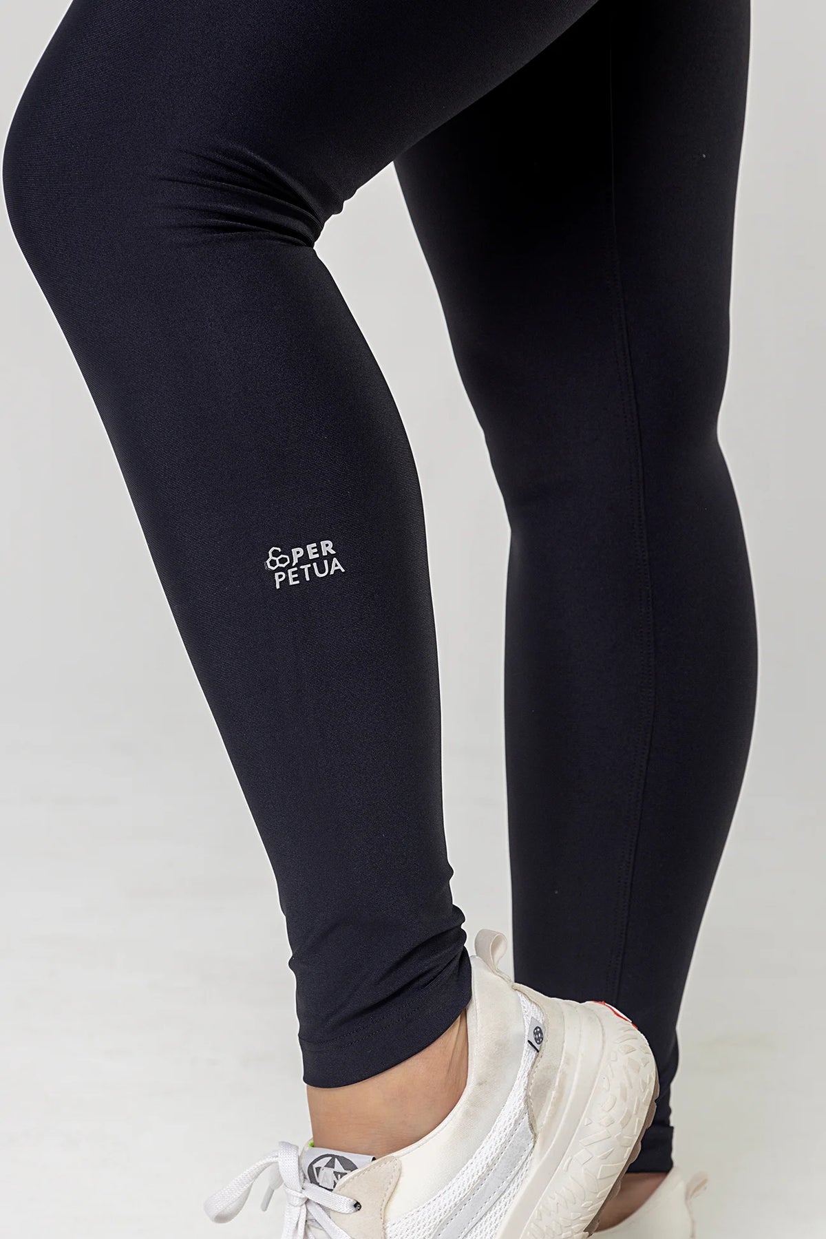 Legging Perpétua 6" Preto Absoluto — foto 3