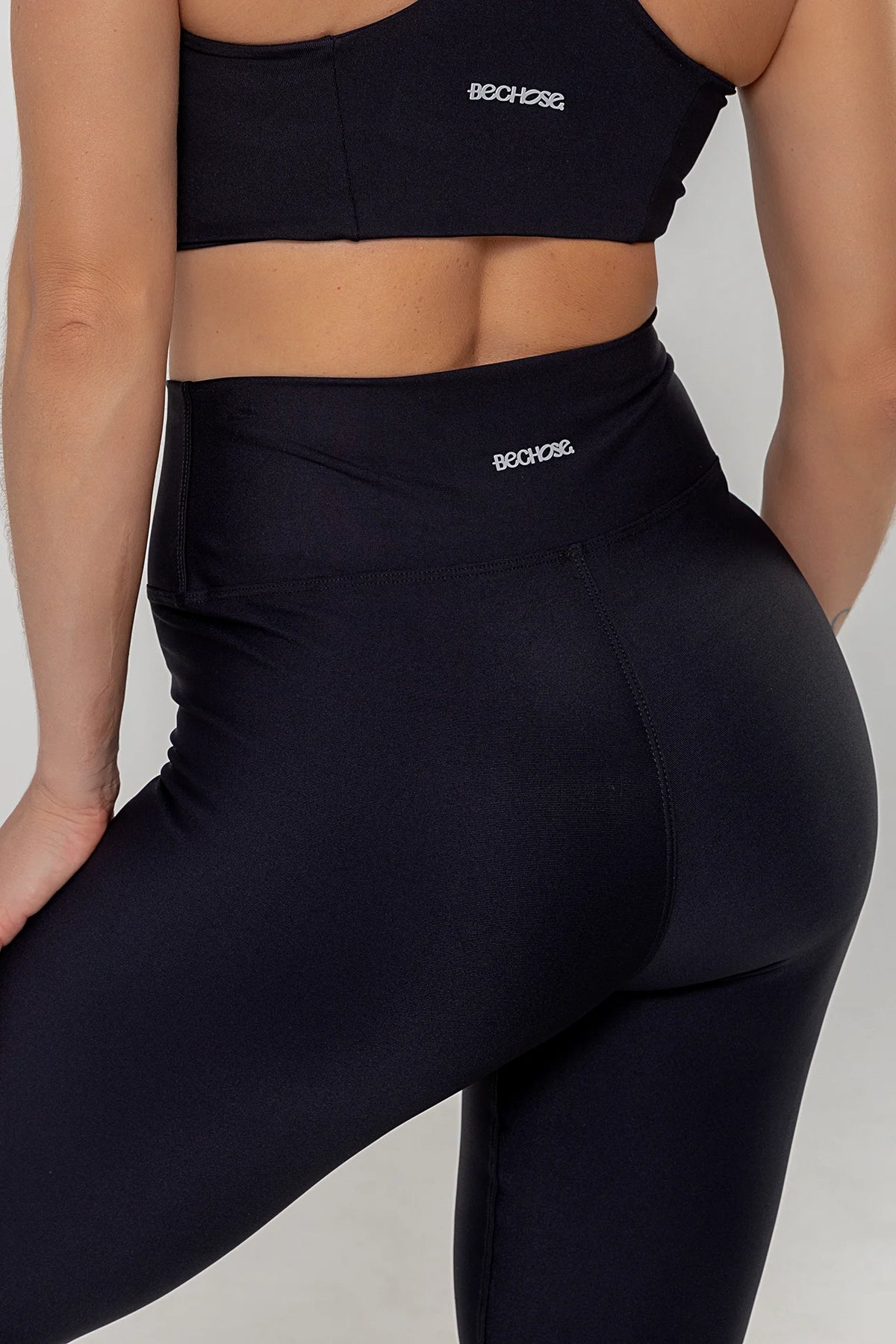 Legging Perpétua 6" Preto Absoluto — foto 5