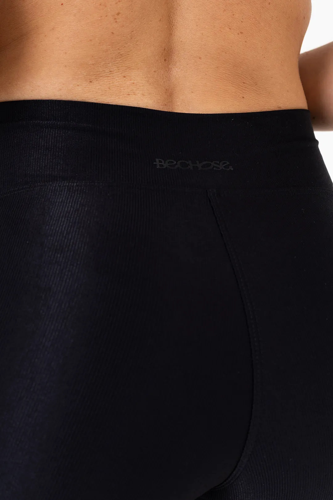 Shorts Jasmim Preto Glow — foto 5