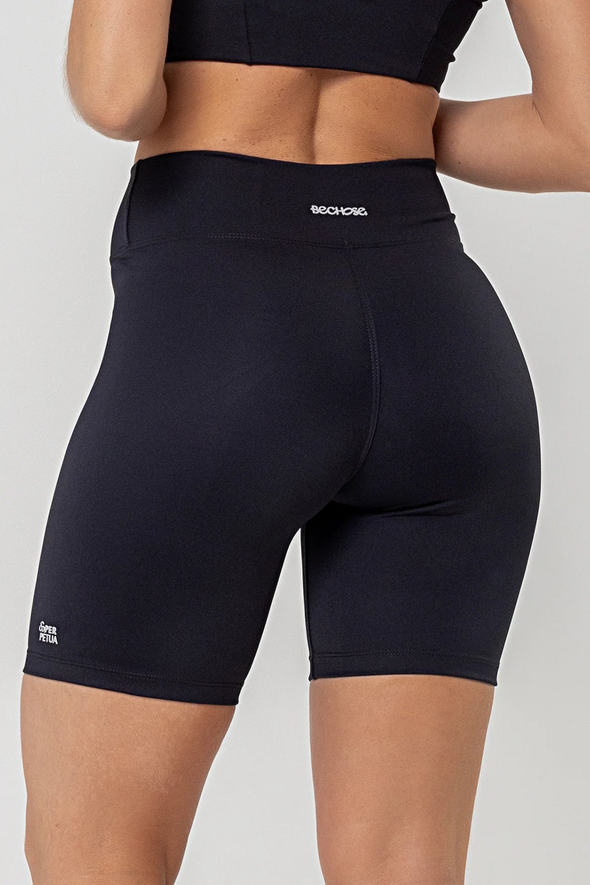 Shorts Perpétua 6" Preto Absoluto — foto 2