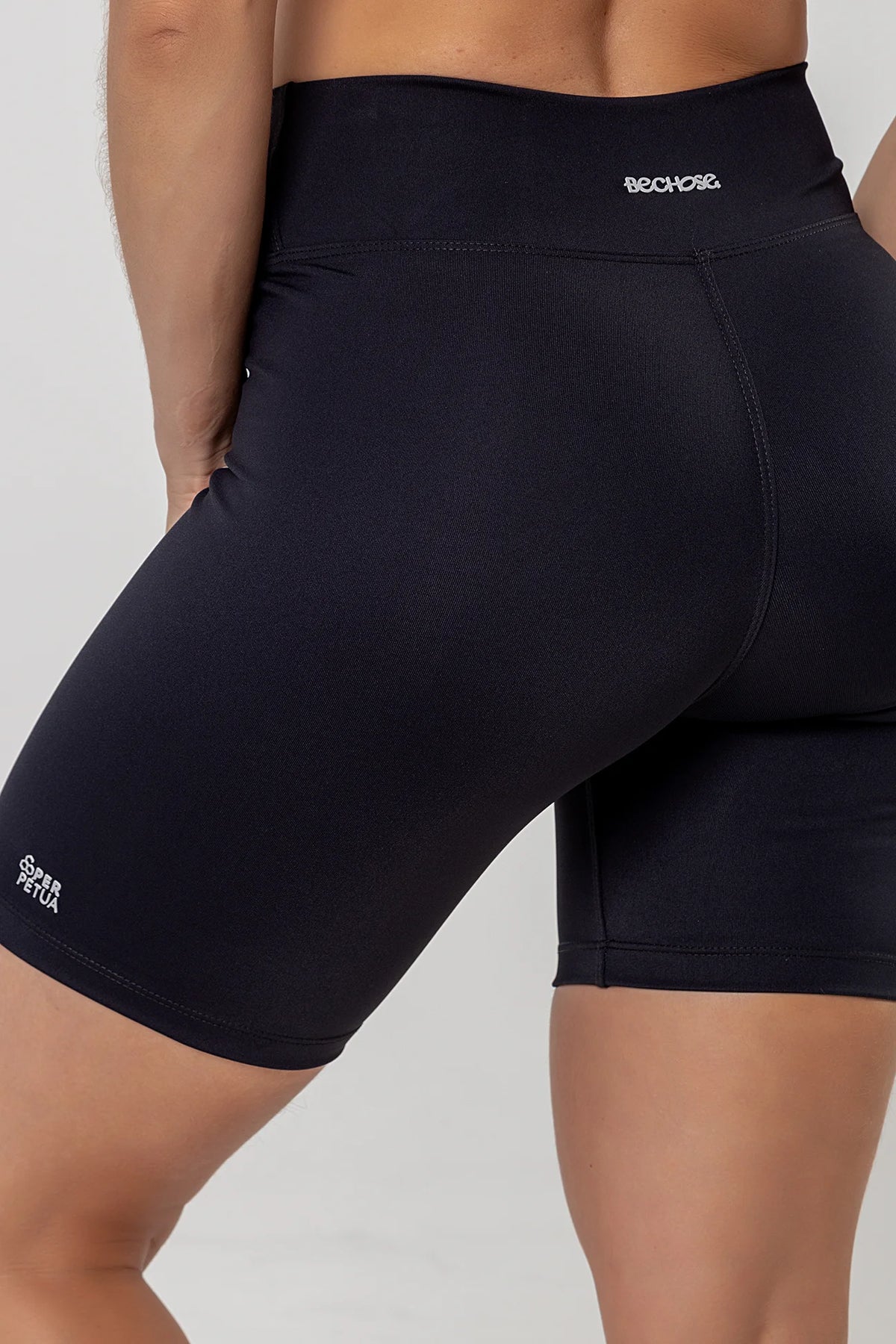 Shorts Perpétua 6" Preto Absoluto — foto 8