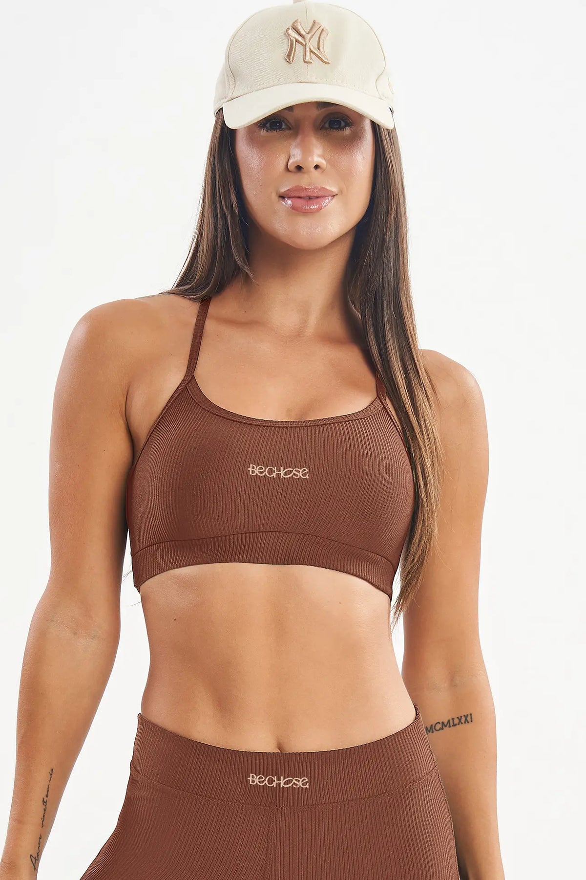 Top Tulipa Marrom Pantone Canelado