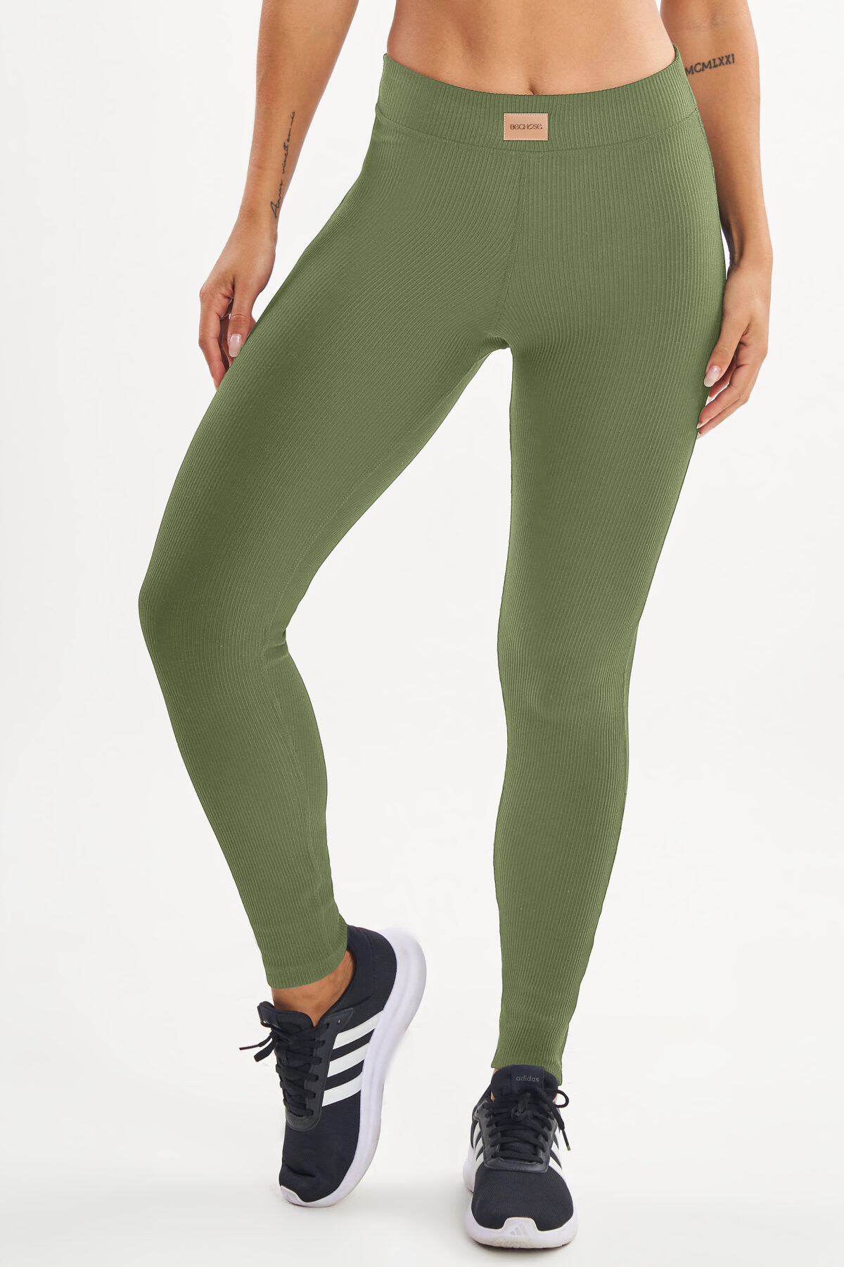 verde croco legging peonia 01 scaled Bechose