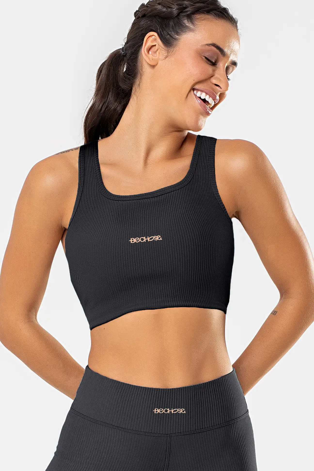 top-cravo-preto-canelado-bechose-1 Top Cravo Preto Canelado - Imagem 1