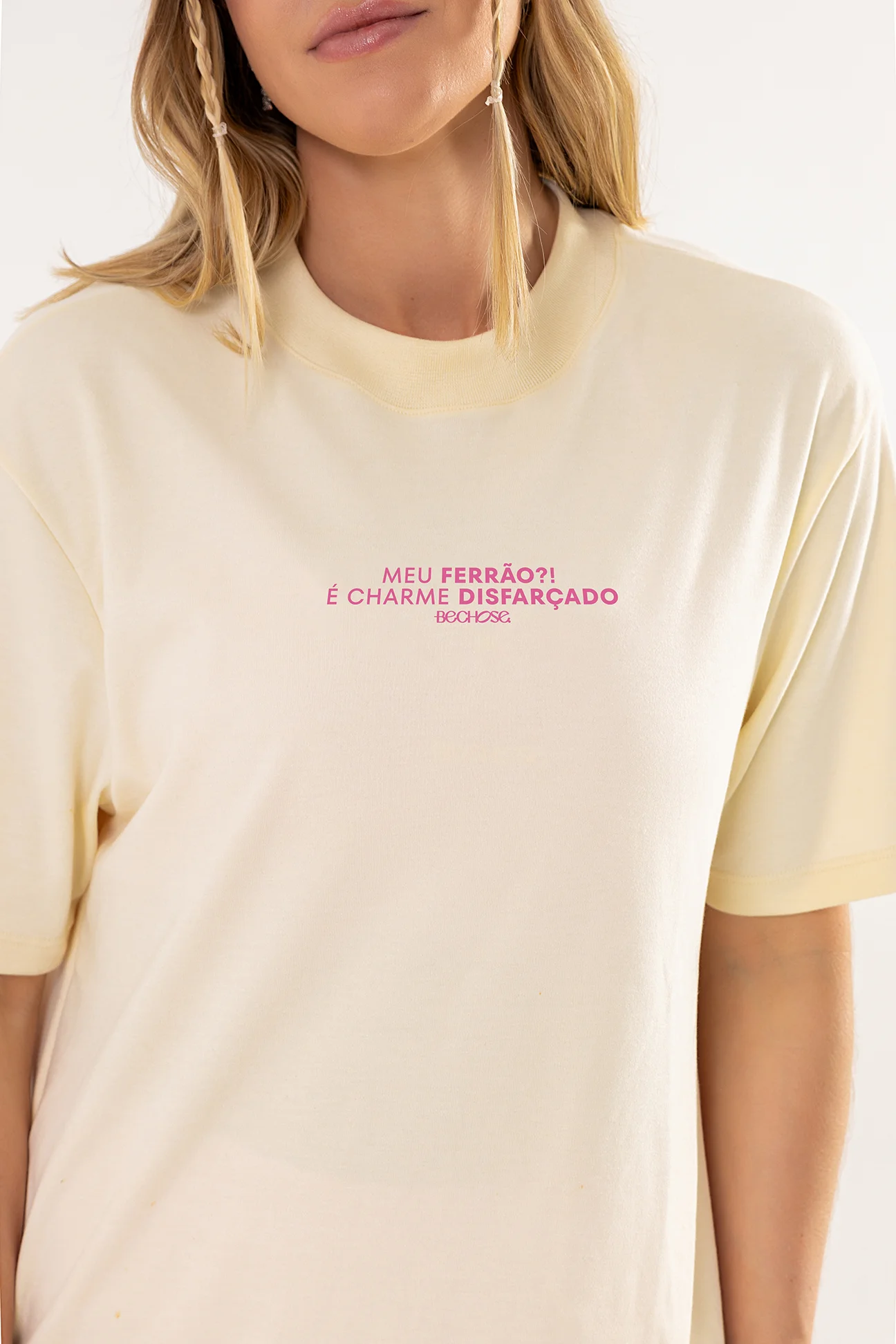 camiseta-over-amarelo-feminina-abelha-summer-1 Camiseta Over Amarelo Feminina Abelha Summer - Imagem 1