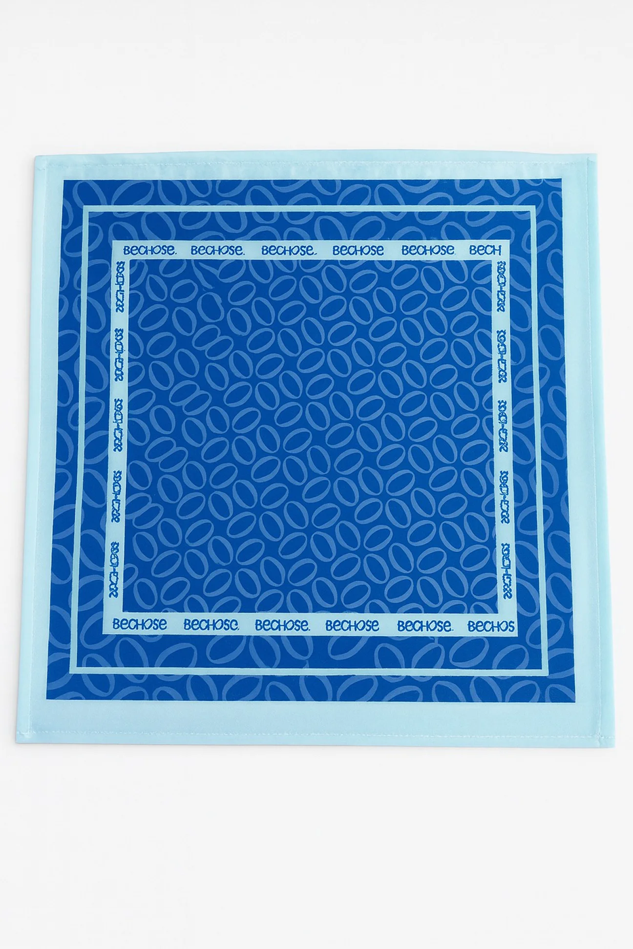 lenco-pequeno-azul Lenço Pequeno Azul Bic / Azul Celeste - Imagem 1