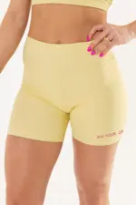 Shorts Perpétua Amarelo Manteiga Canelado
