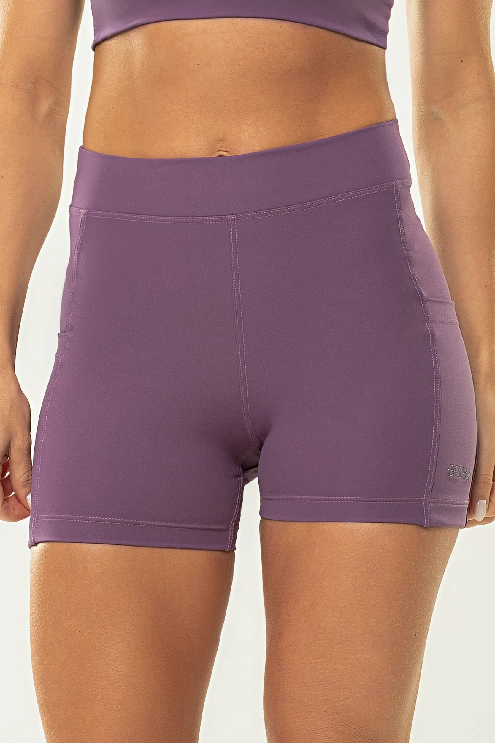 Shorts Aurora Roxo Amarone 1 Shorts Aurora Roxo Amarone - Imagem 1